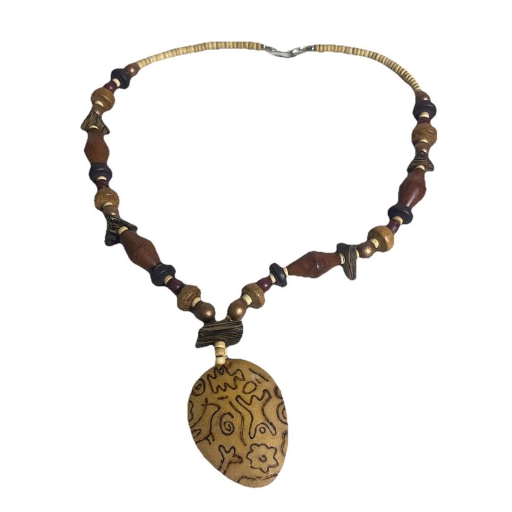Vintage Womens Fashion Jewelry Wooden Bead Tribal Necklace 24" HooK Closure